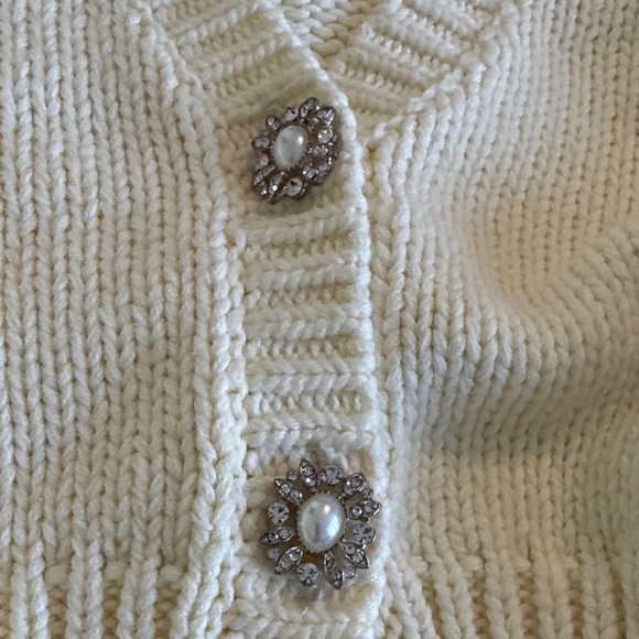 ZARA knit cropped cardigan with jewel buttons size medium - Picture 8 of 9